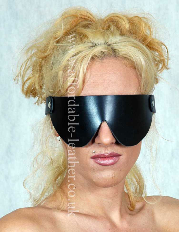Plain Leather Blindfold